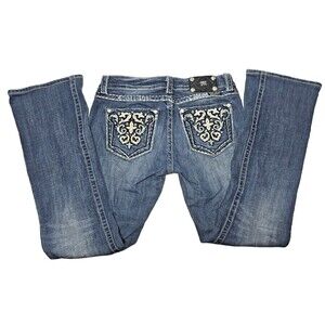 Miss Me JP5395B Boot Size 28”x30” Women's Blue Jeans Embroidered